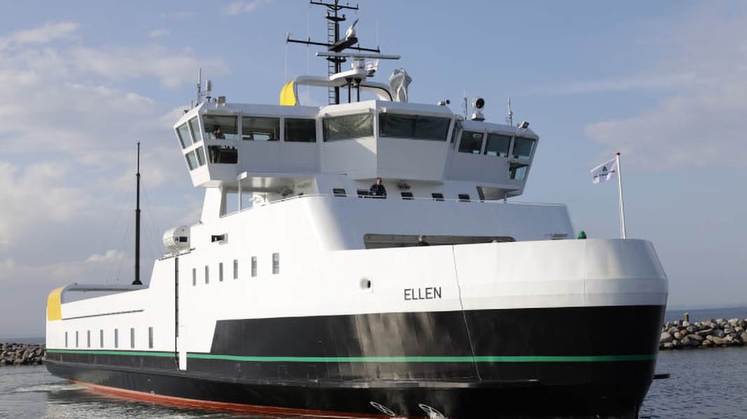 the all electric e ferry Ellen at sea